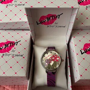 Luv Betsey Watch